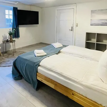 Aday - Mansion - Charming 3 Bedroom *