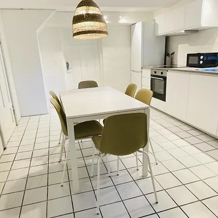 Aday - Mansion - Charming 3 Bedroom * אולבורג