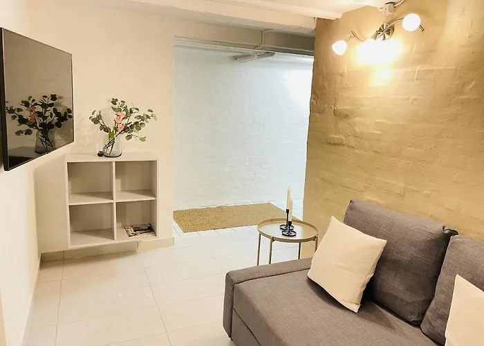 Lejlighed Aday - Mansion - Charming 3 Bedroom *