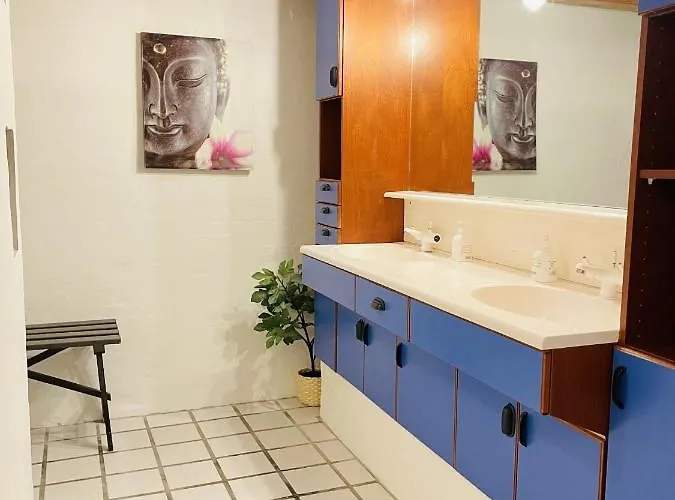 Aday - Mansion - Charming 3 Bedroom Lejlighed *